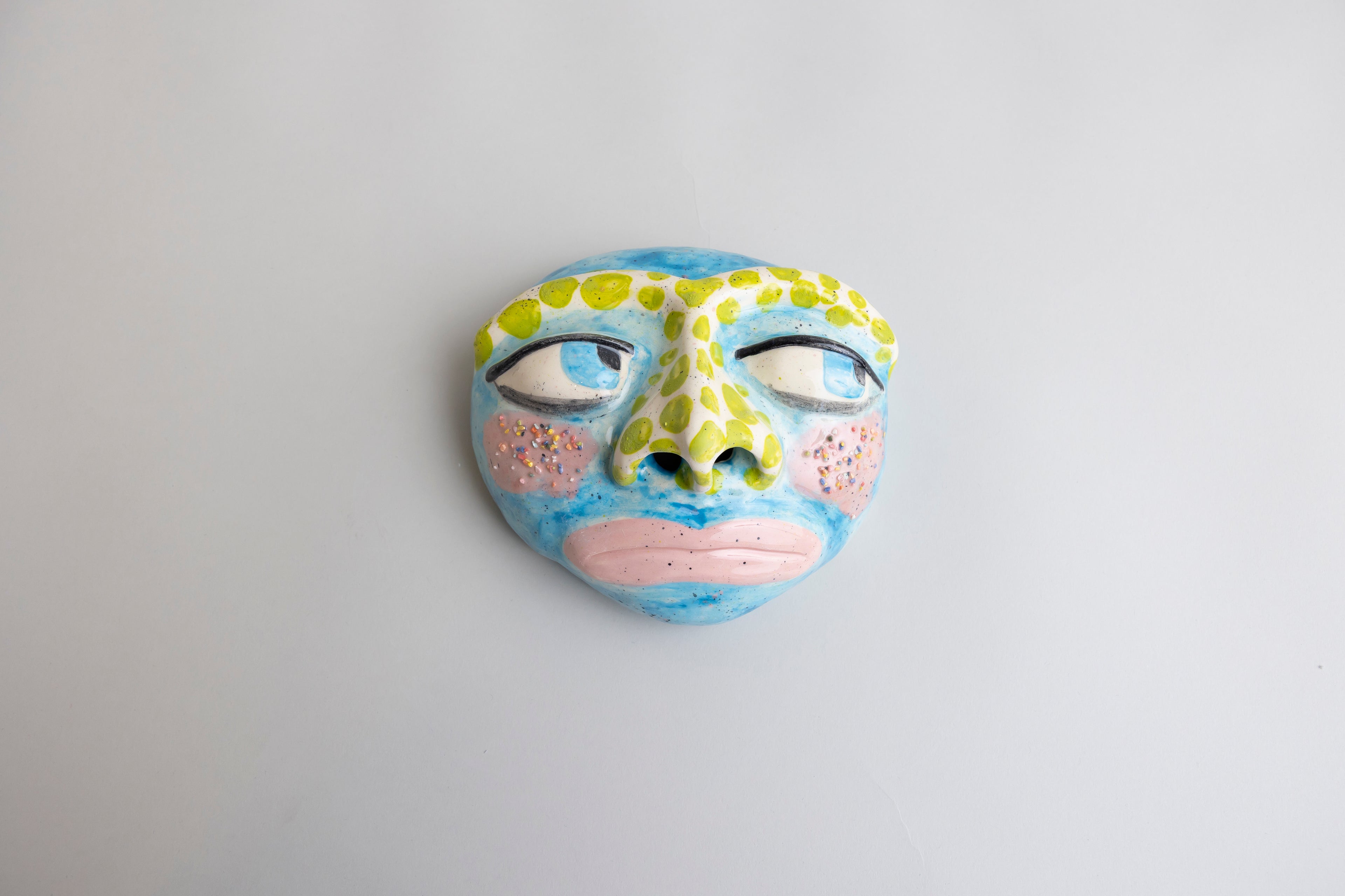 No estoy triste (azul) Original Sculpture by Johanna El Zelah