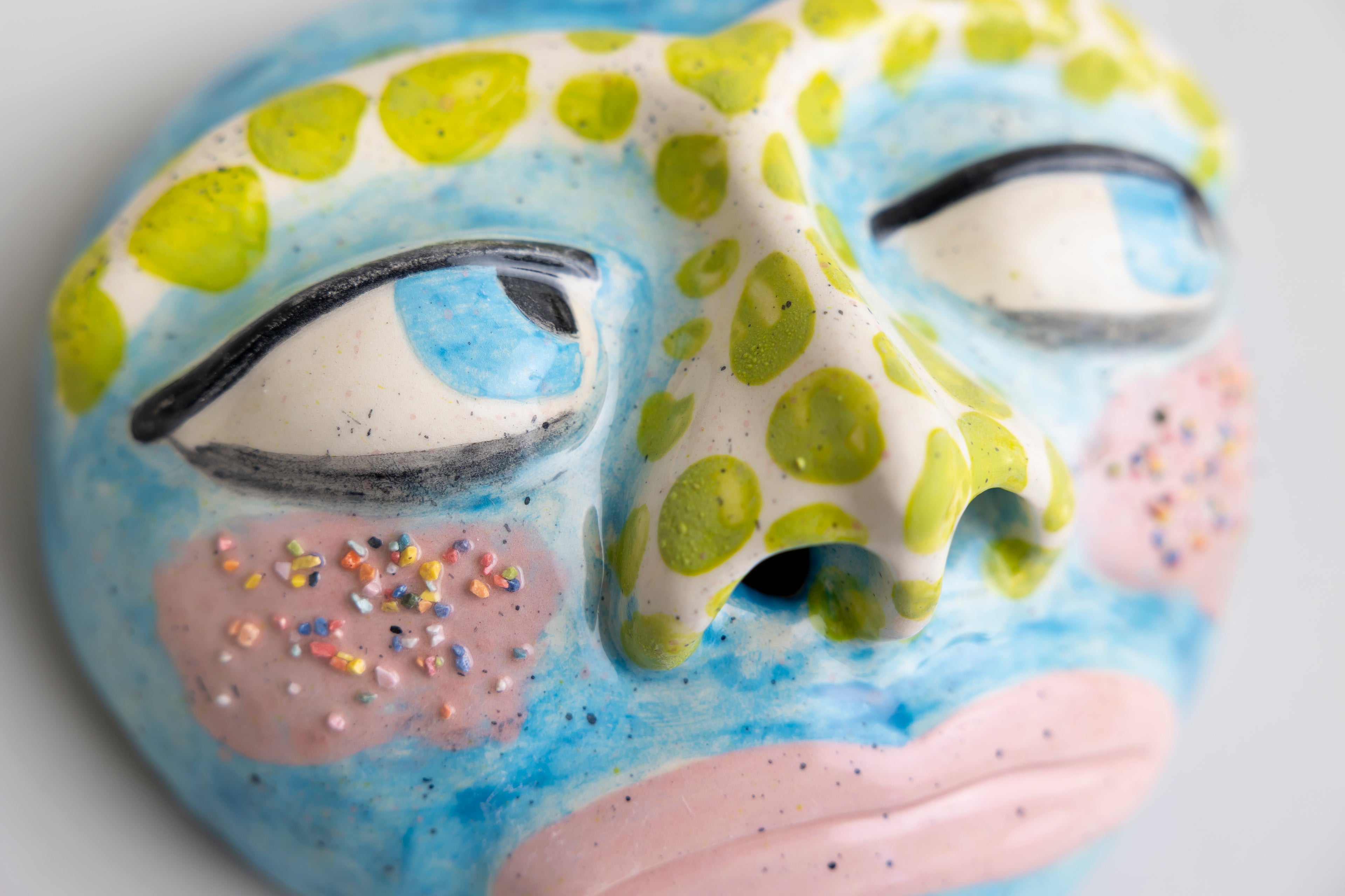 No estoy triste (azul) Original Sculpture by Johanna El Zelah