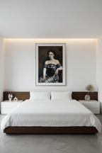 El Espejo de Obsidiana — Above the Bed
